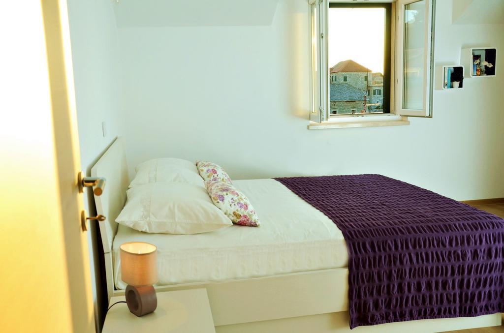 פוסטיר Apartment Luna מראה חיצוני תמונה